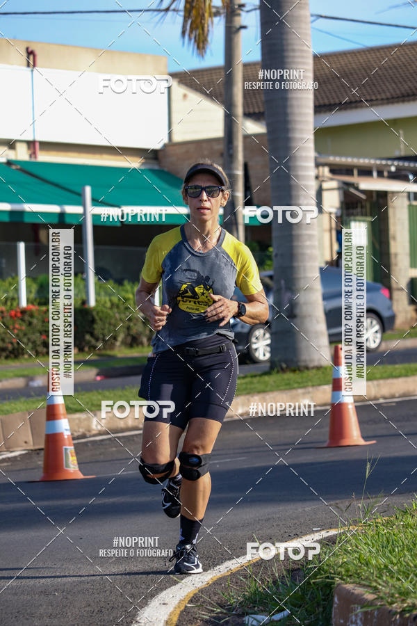 Buy your photos of the event11� Corrida Dahma on Fotop