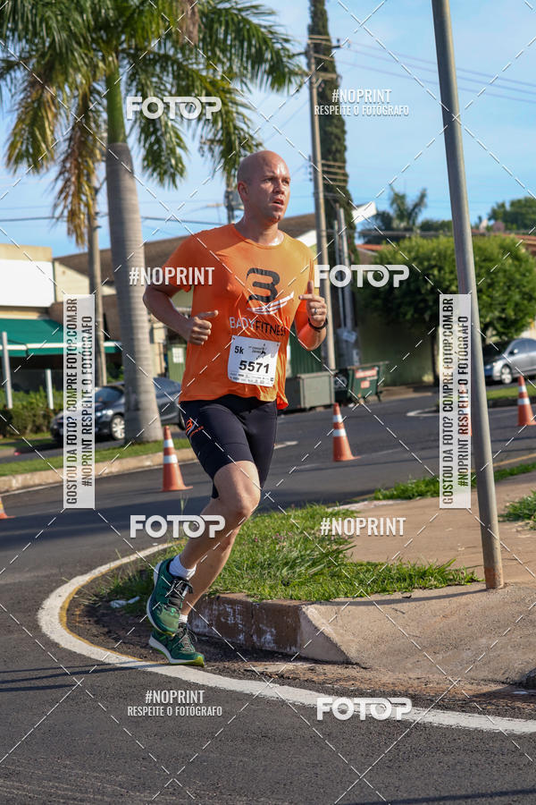 Buy your photos of the event11� Corrida Dahma on Fotop