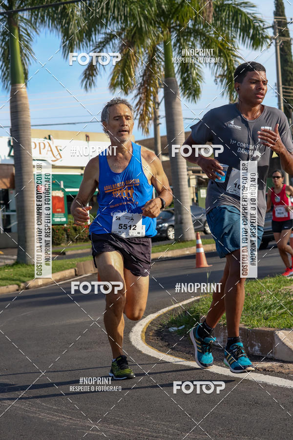 Buy your photos of the event11� Corrida Dahma on Fotop