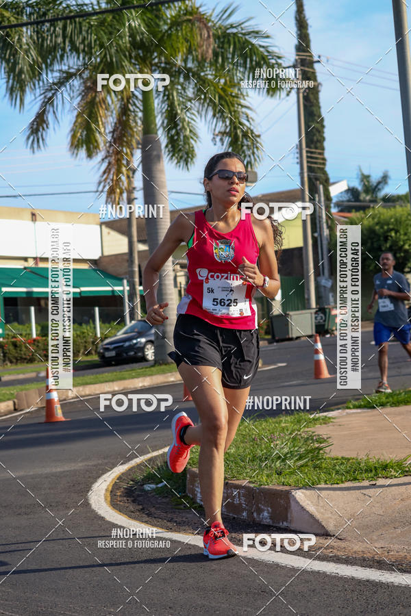 Buy your photos of the event11� Corrida Dahma on Fotop