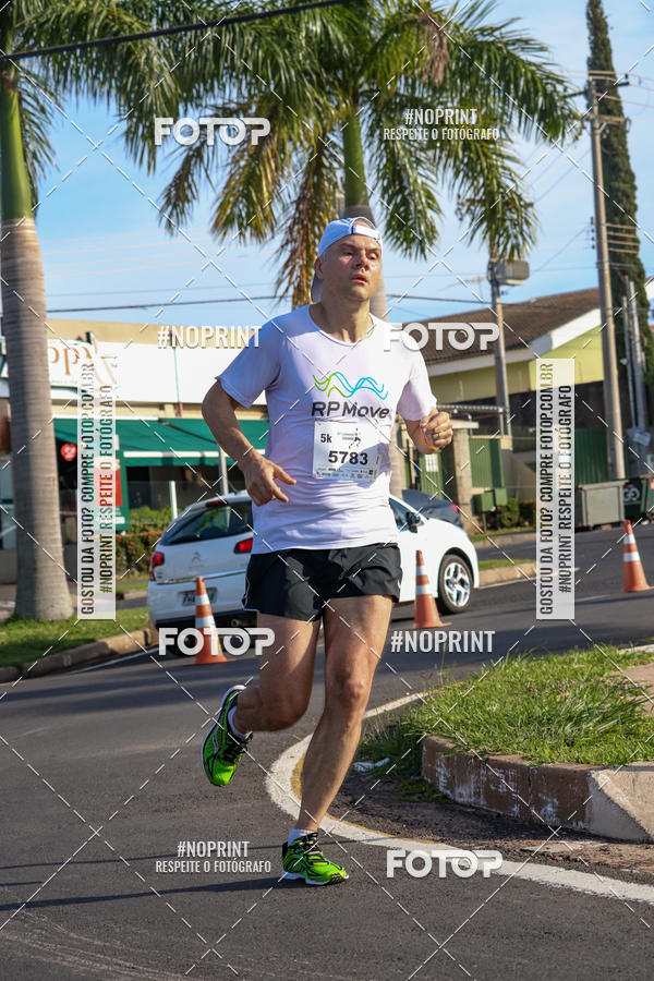 Buy your photos of the event11� Corrida Dahma on Fotop