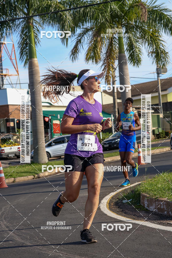 Buy your photos of the event11� Corrida Dahma on Fotop