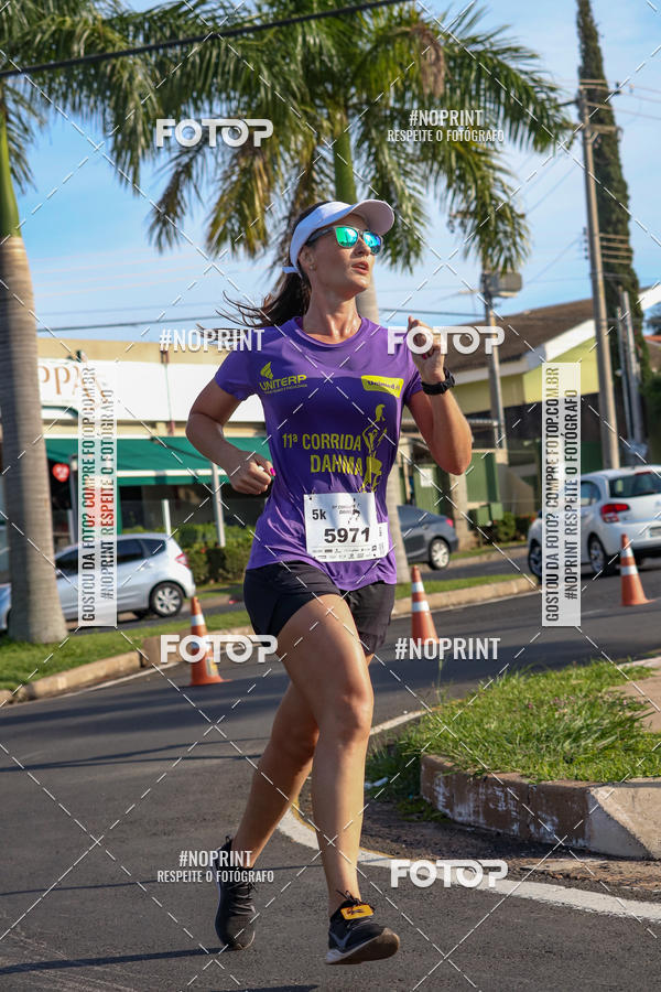 Buy your photos of the event11� Corrida Dahma on Fotop