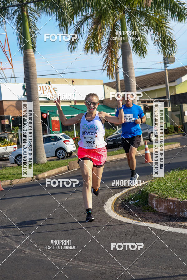 Buy your photos of the event11� Corrida Dahma on Fotop