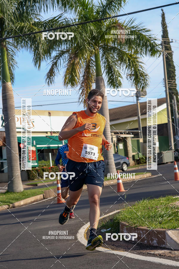 Buy your photos of the event11� Corrida Dahma on Fotop