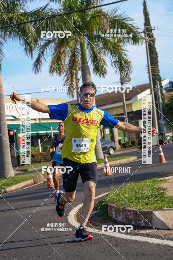 Buy your photos of the event11� Corrida Dahma on Fotop