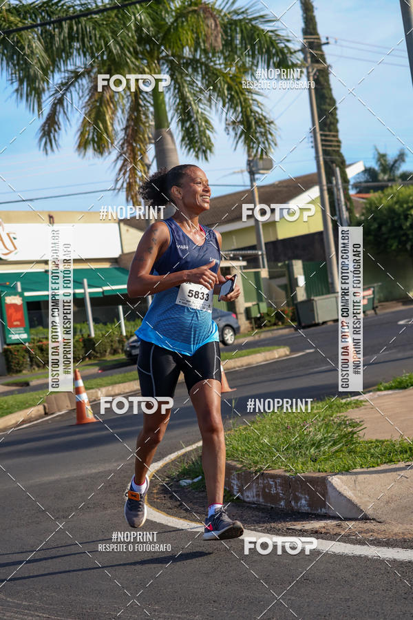 Buy your photos of the event11� Corrida Dahma on Fotop