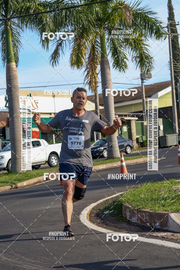 Buy your photos of the event11� Corrida Dahma on Fotop