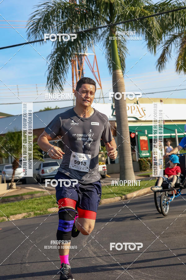 Buy your photos of the event11� Corrida Dahma on Fotop