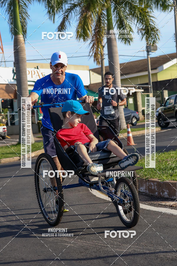 Buy your photos of the event11� Corrida Dahma on Fotop