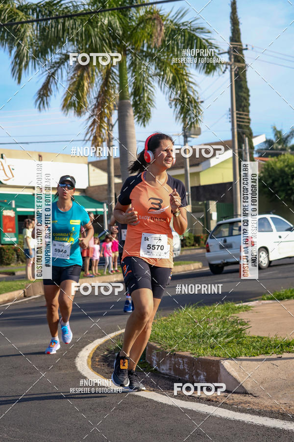 Buy your photos of the event11� Corrida Dahma on Fotop