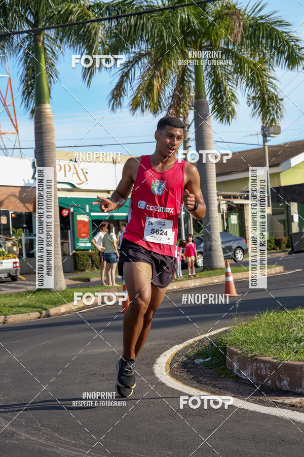 Buy your photos of the event11� Corrida Dahma on Fotop