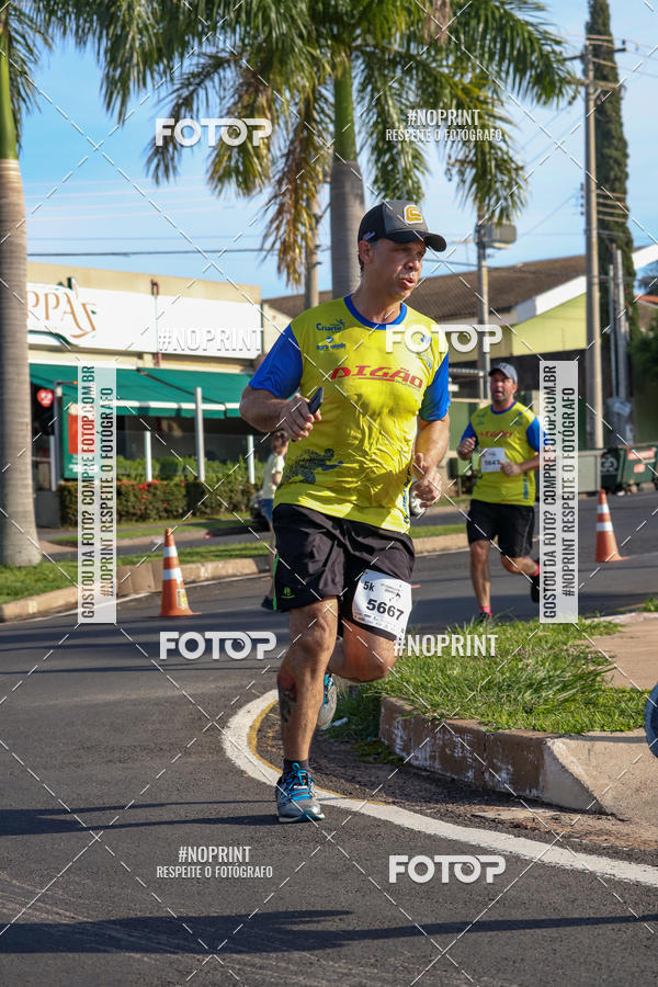 Buy your photos of the event11� Corrida Dahma on Fotop
