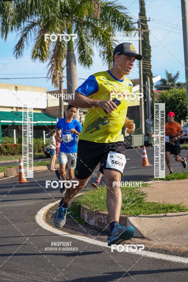 Buy your photos of the event11� Corrida Dahma on Fotop