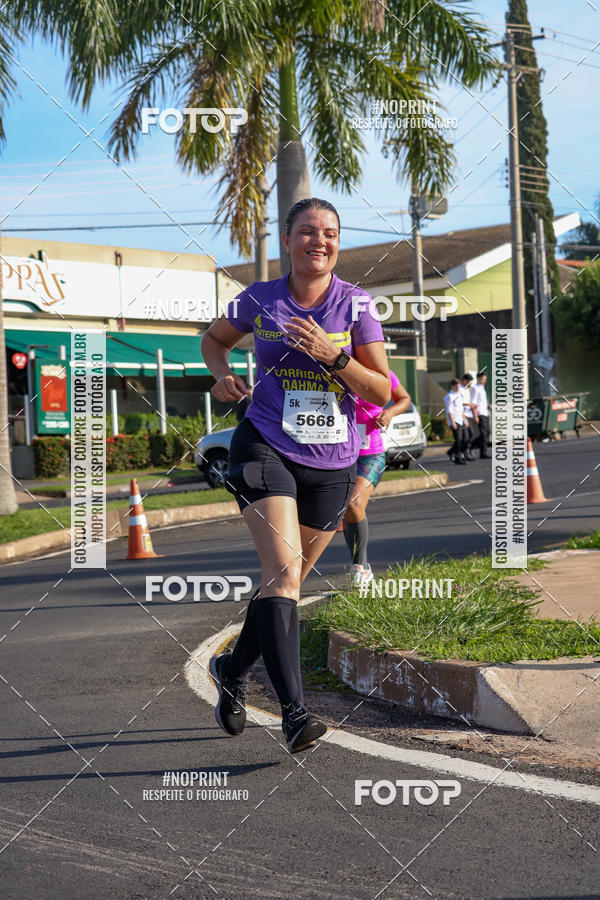 Buy your photos of the event11� Corrida Dahma on Fotop