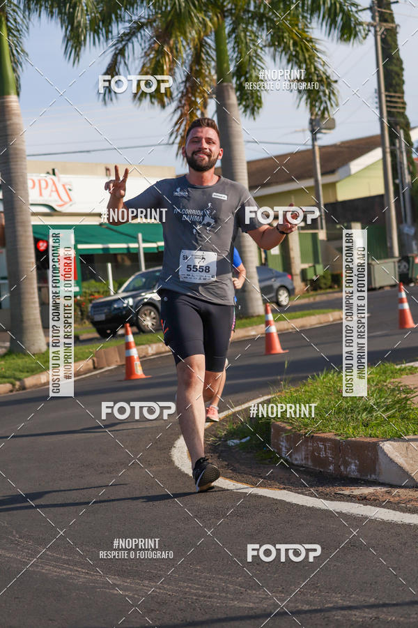 Buy your photos of the event11� Corrida Dahma on Fotop