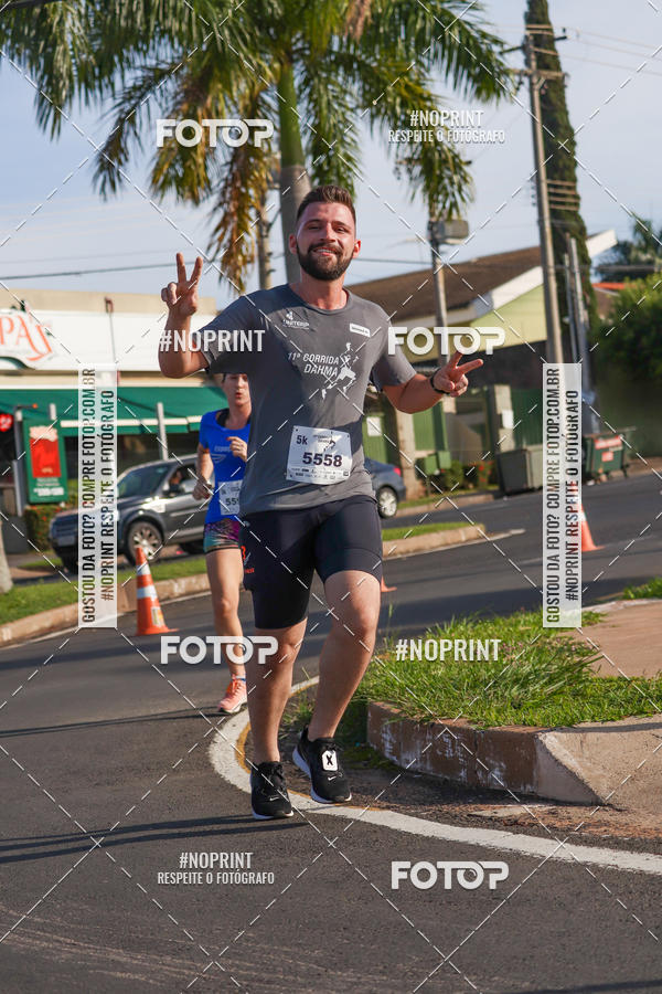Buy your photos of the event11� Corrida Dahma on Fotop