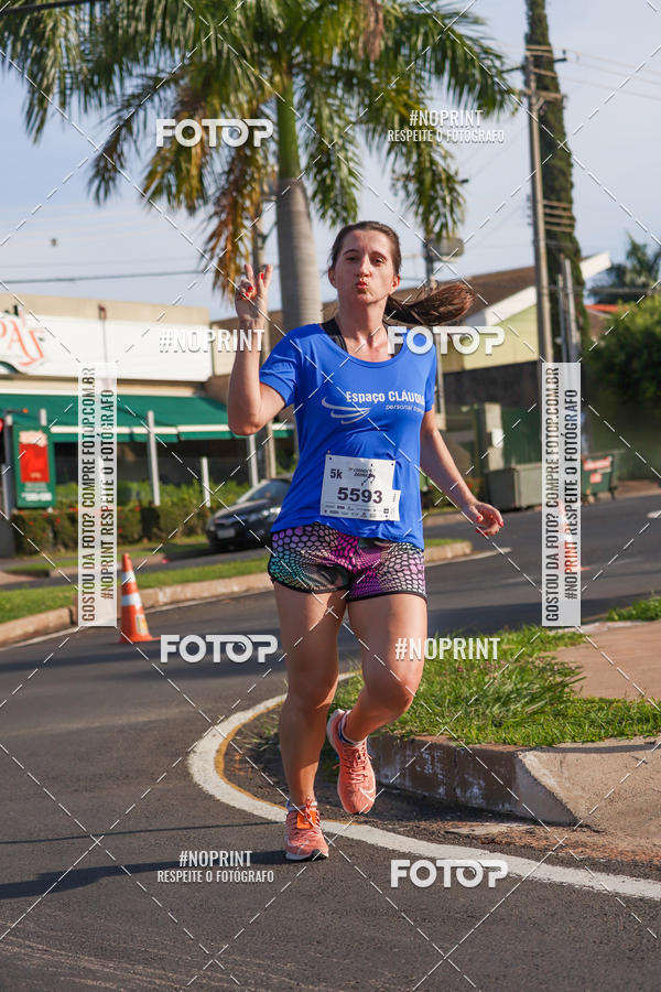 Buy your photos of the event11� Corrida Dahma on Fotop