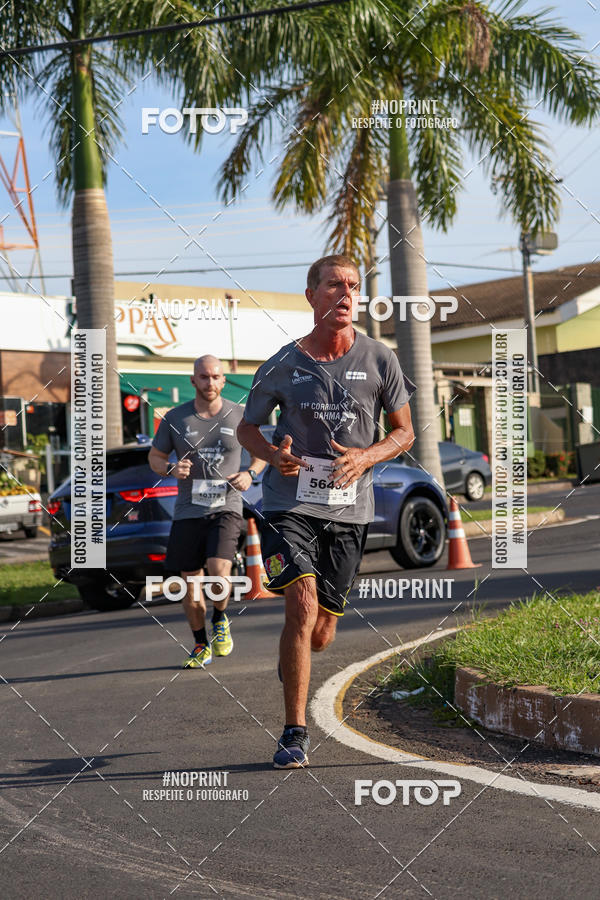 Buy your photos of the event11� Corrida Dahma on Fotop