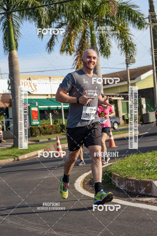 Buy your photos of the event11� Corrida Dahma on Fotop