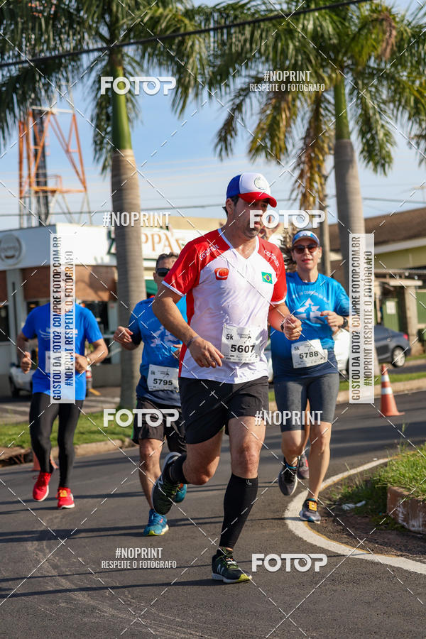 Buy your photos of the event11� Corrida Dahma on Fotop