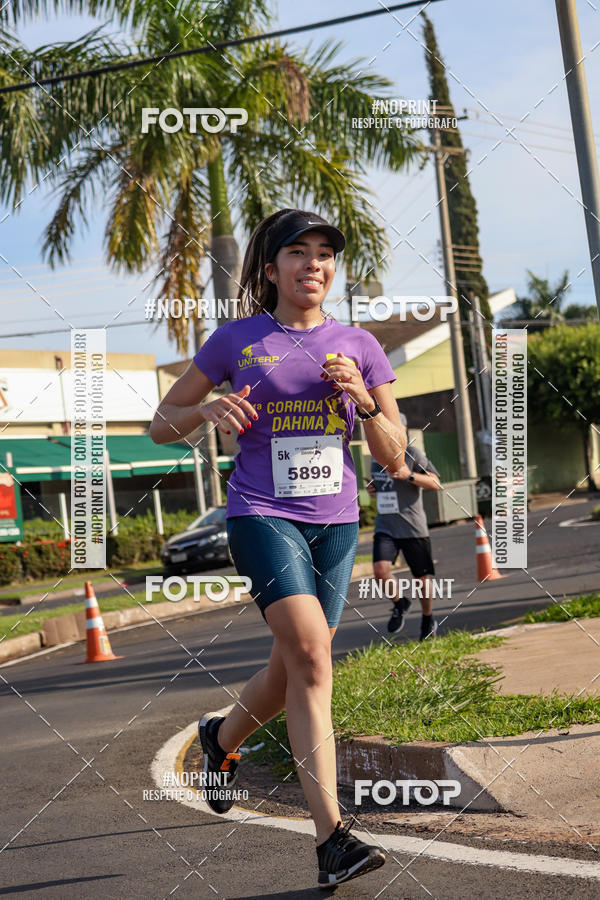 Buy your photos of the event11� Corrida Dahma on Fotop