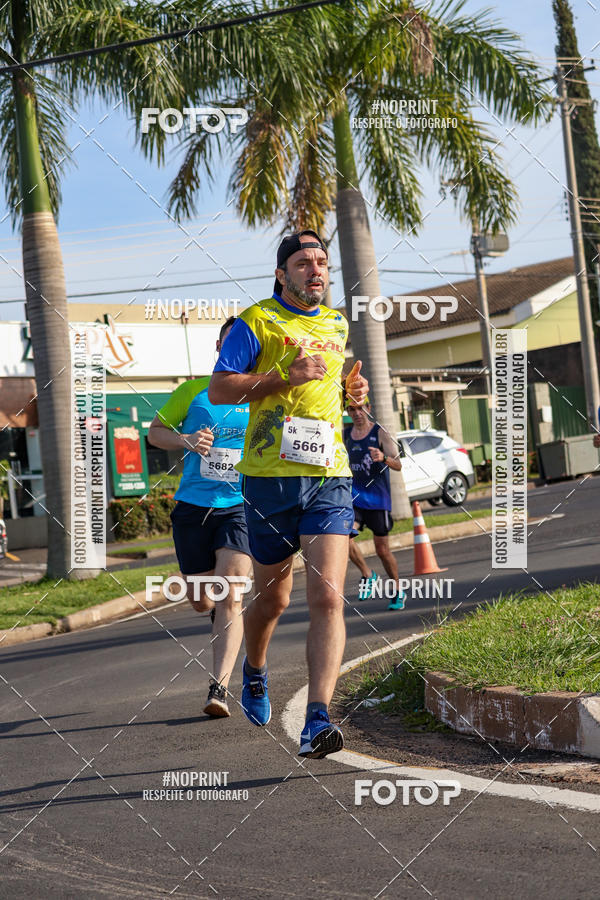 Buy your photos of the event11� Corrida Dahma on Fotop