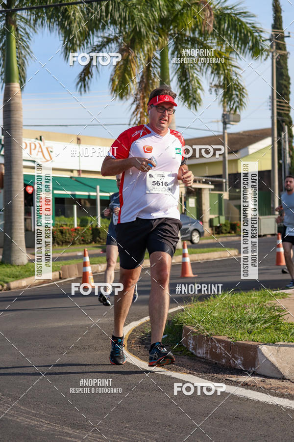 Buy your photos of the event11� Corrida Dahma on Fotop