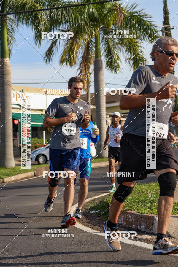 Buy your photos of the event11� Corrida Dahma on Fotop