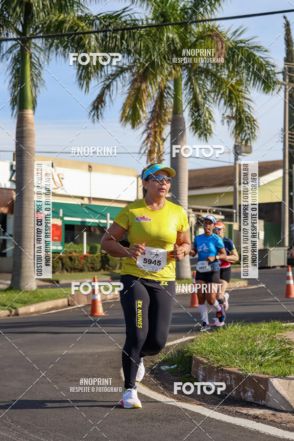 Buy your photos of the event11� Corrida Dahma on Fotop