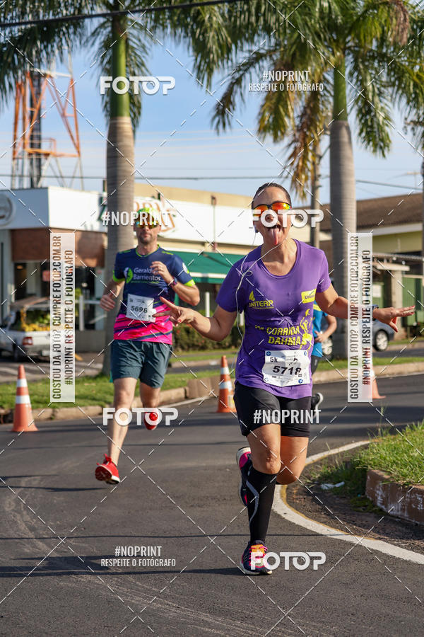 Buy your photos of the event11� Corrida Dahma on Fotop