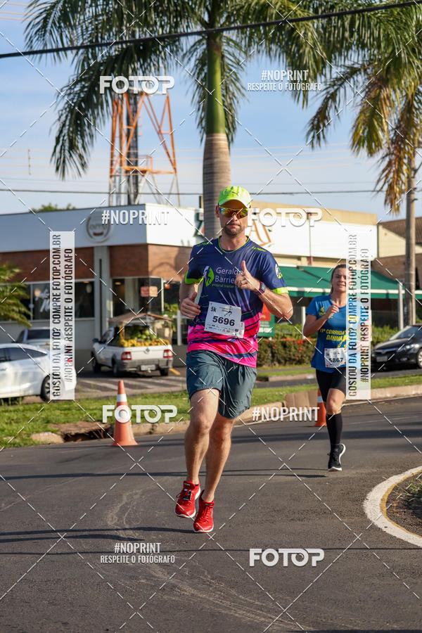 Buy your photos of the event11� Corrida Dahma on Fotop