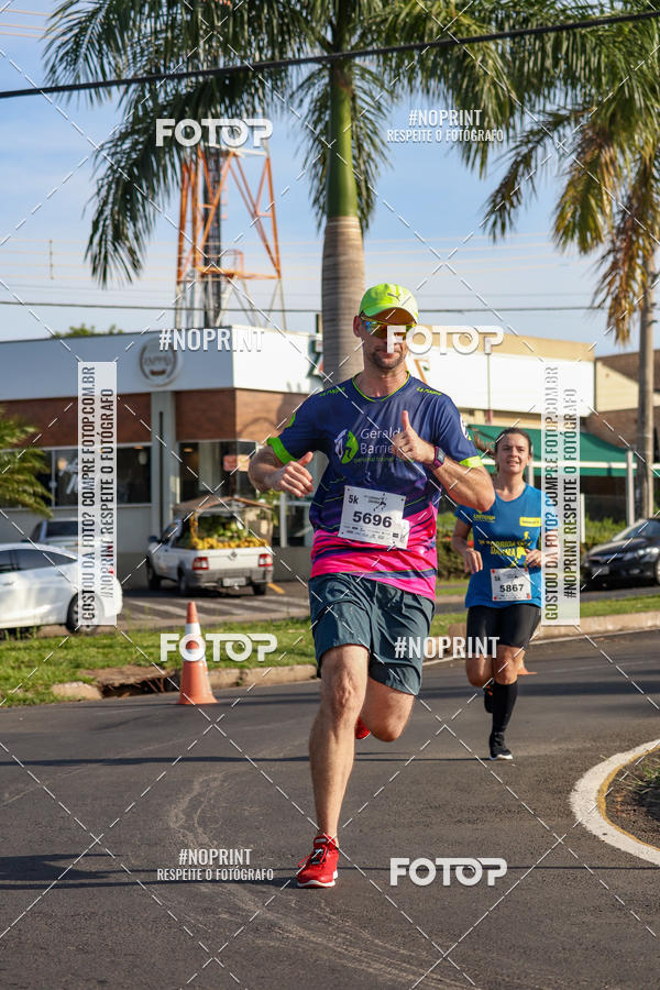 Buy your photos of the event11� Corrida Dahma on Fotop