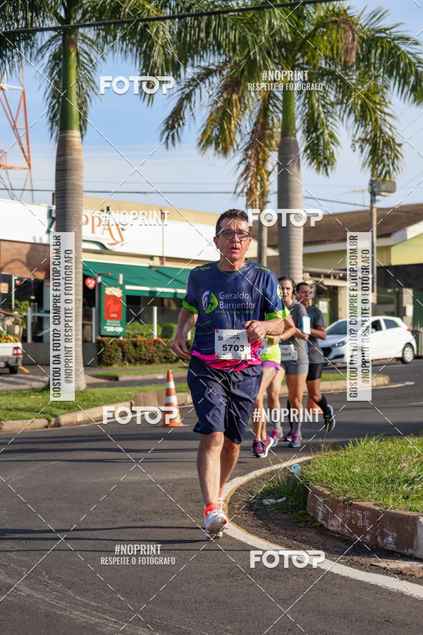 Buy your photos of the event11� Corrida Dahma on Fotop