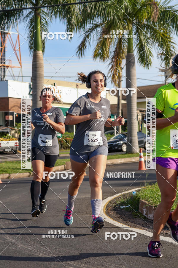 Buy your photos of the event11� Corrida Dahma on Fotop