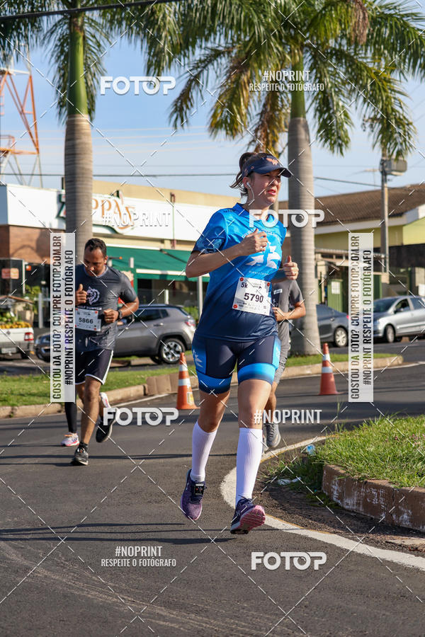 Buy your photos of the event11� Corrida Dahma on Fotop