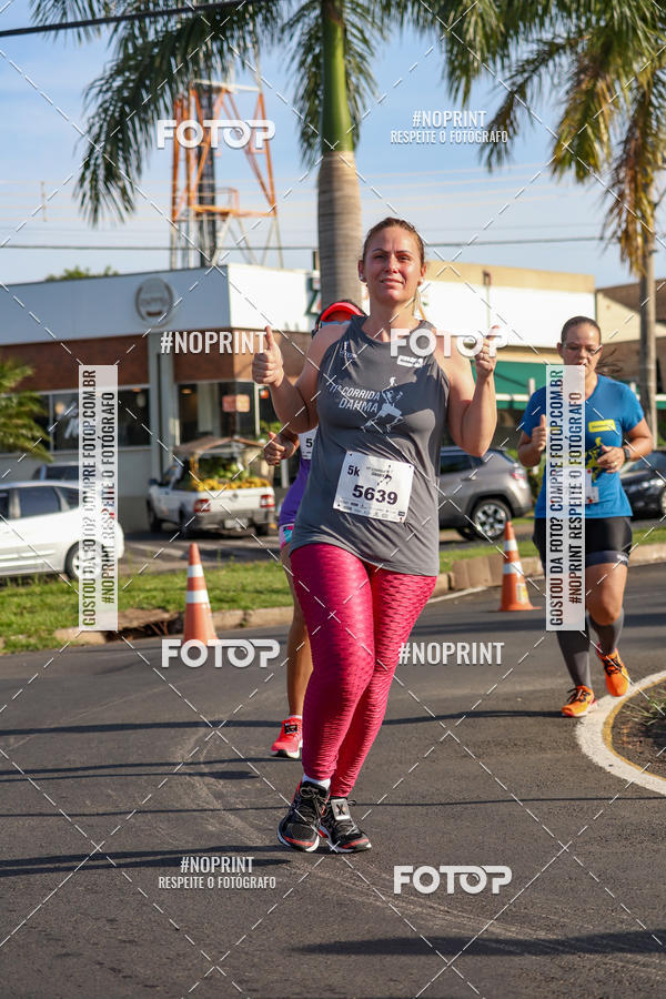 Buy your photos of the event11� Corrida Dahma on Fotop