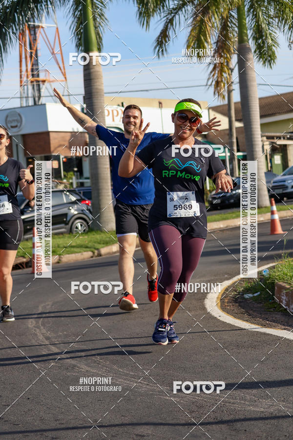 Buy your photos of the event11� Corrida Dahma on Fotop