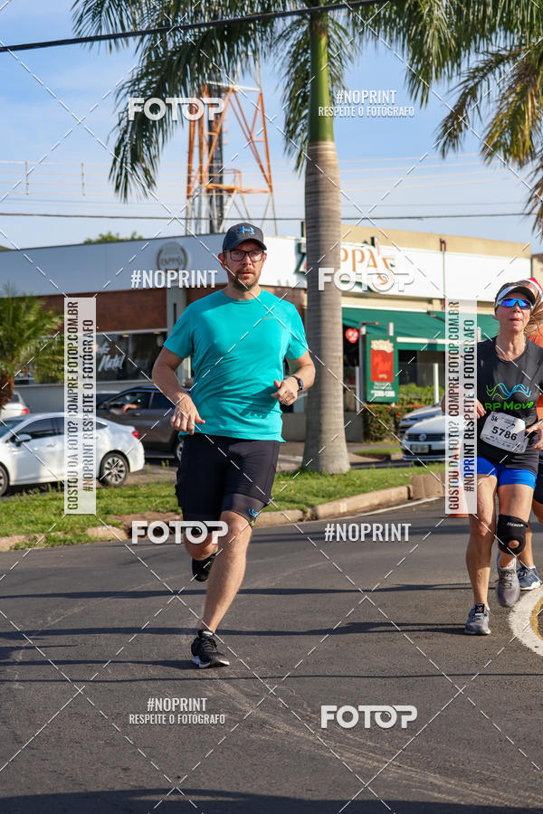 Buy your photos of the event11� Corrida Dahma on Fotop