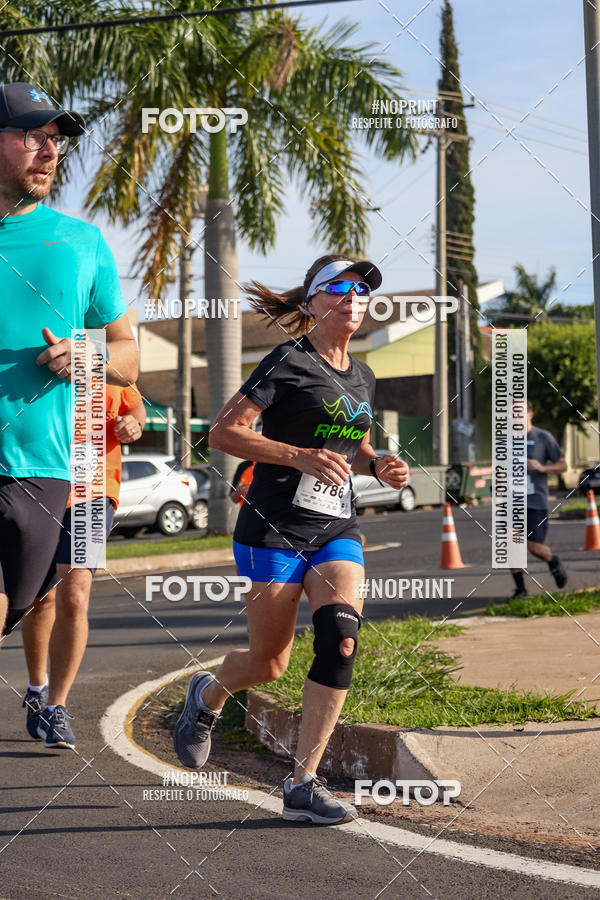 Buy your photos of the event11� Corrida Dahma on Fotop