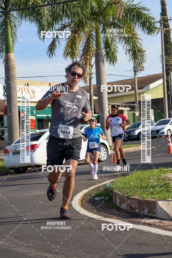 Buy your photos of the event11� Corrida Dahma on Fotop