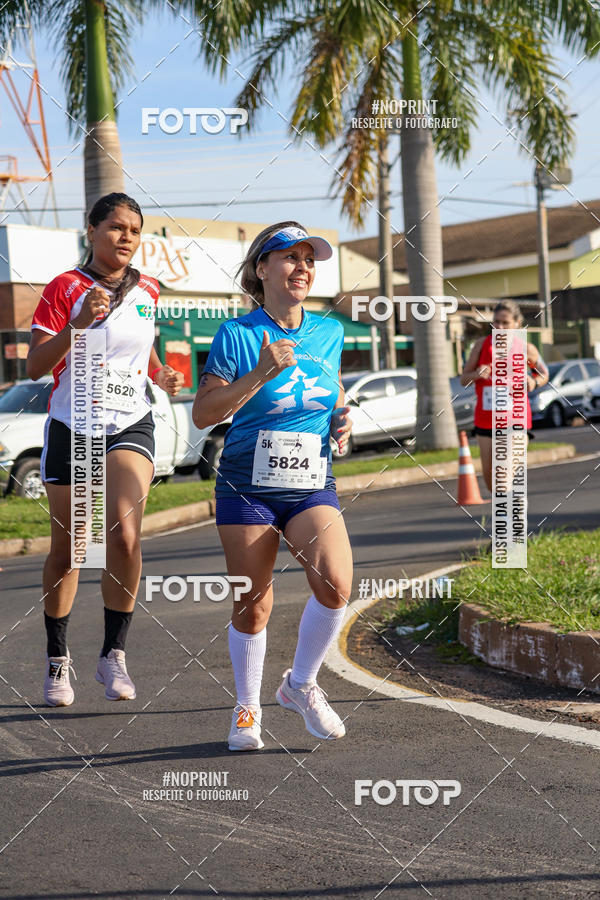 Buy your photos of the event11� Corrida Dahma on Fotop