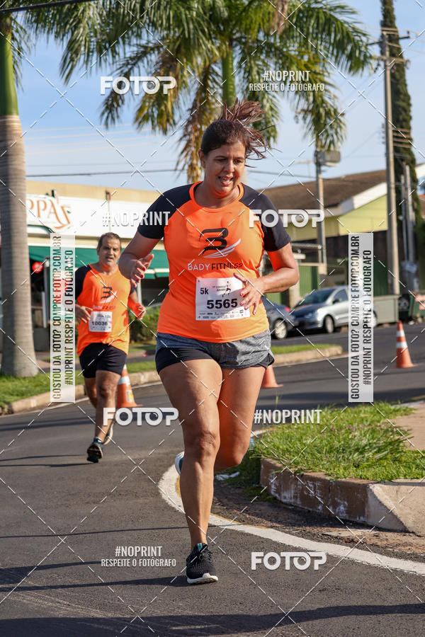 Buy your photos of the event11� Corrida Dahma on Fotop