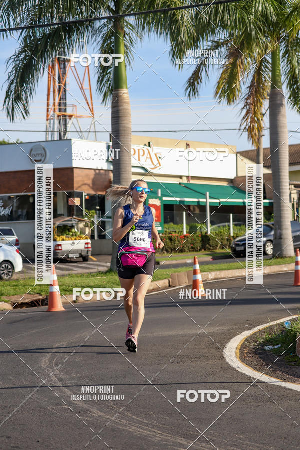 Buy your photos of the event11� Corrida Dahma on Fotop