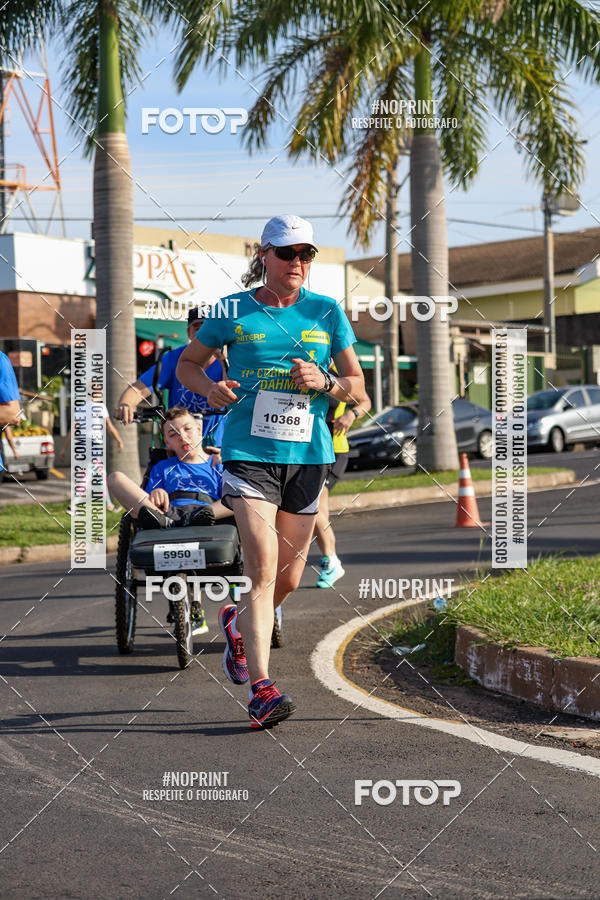 Buy your photos of the event11� Corrida Dahma on Fotop