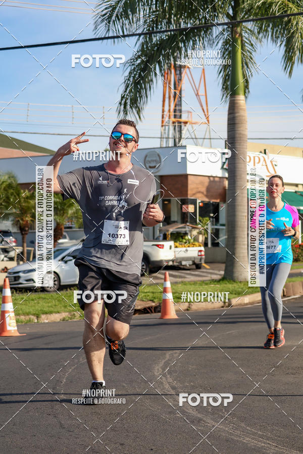 Buy your photos of the event11� Corrida Dahma on Fotop
