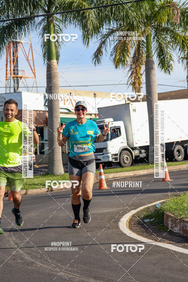 Buy your photos of the event11� Corrida Dahma on Fotop