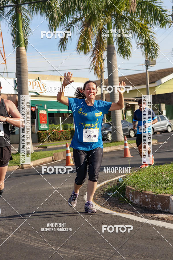 Buy your photos of the event11� Corrida Dahma on Fotop