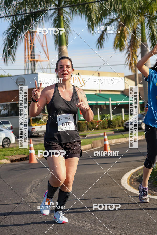 Buy your photos of the event11� Corrida Dahma on Fotop