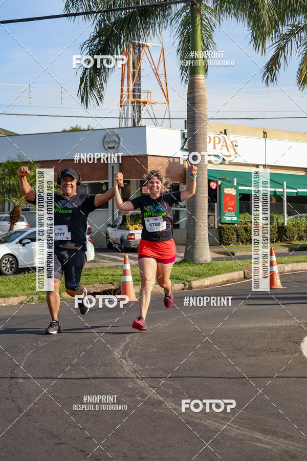 Buy your photos of the event11� Corrida Dahma on Fotop